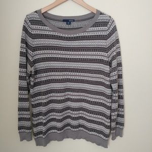 256.  Basic Editions Sweater (women's) size XL